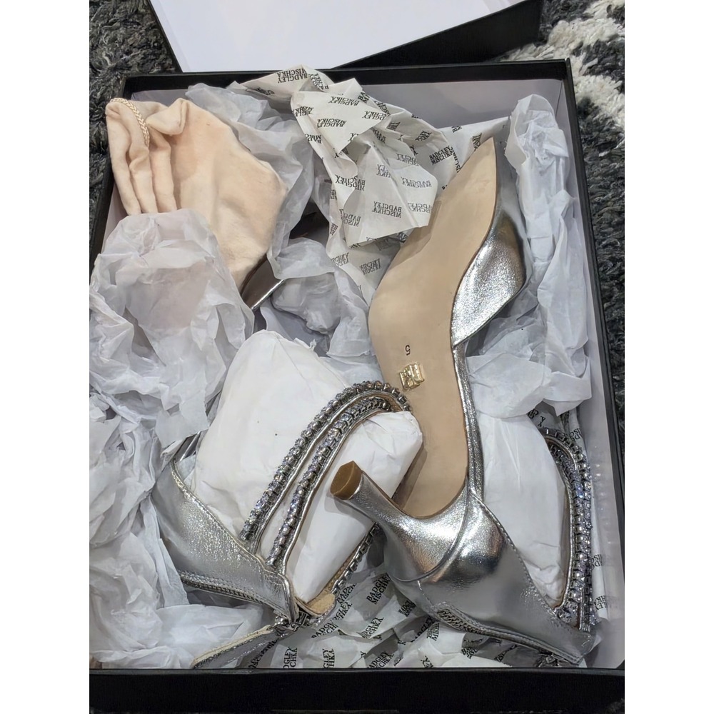 Badgley Mischka Women's Lilibeth Pointed Toe Ankle Strap Pumps Silmet 5 US $245